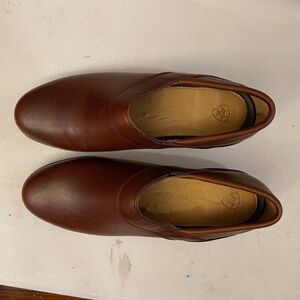Ariat women's sport clog, New in Box, size 9B, brown leather